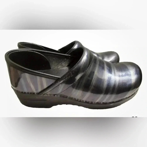 Dansko Shoes - Dansko Women’s Clogs Shoes Mules Black Patent Leather Silver Copper Stripes 41